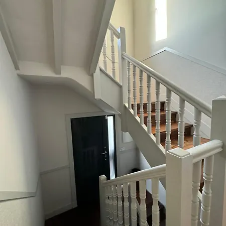 Rosa Bella * Poo De Llanes