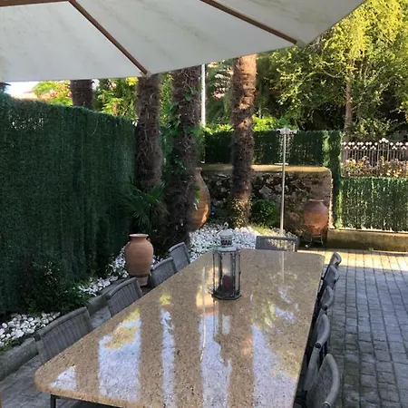 Rosa Bella * Poo De Llanes